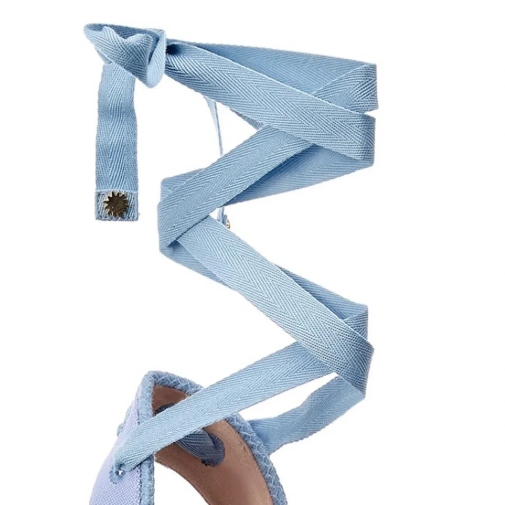 Stuart Weitzman NIB - Picture 5 of 5